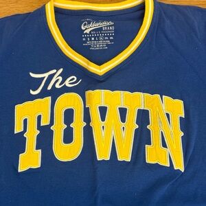 VINTAGE Oaklandish "The Town"  Blue and Yellow 100% Cotton t-shirt, size XL